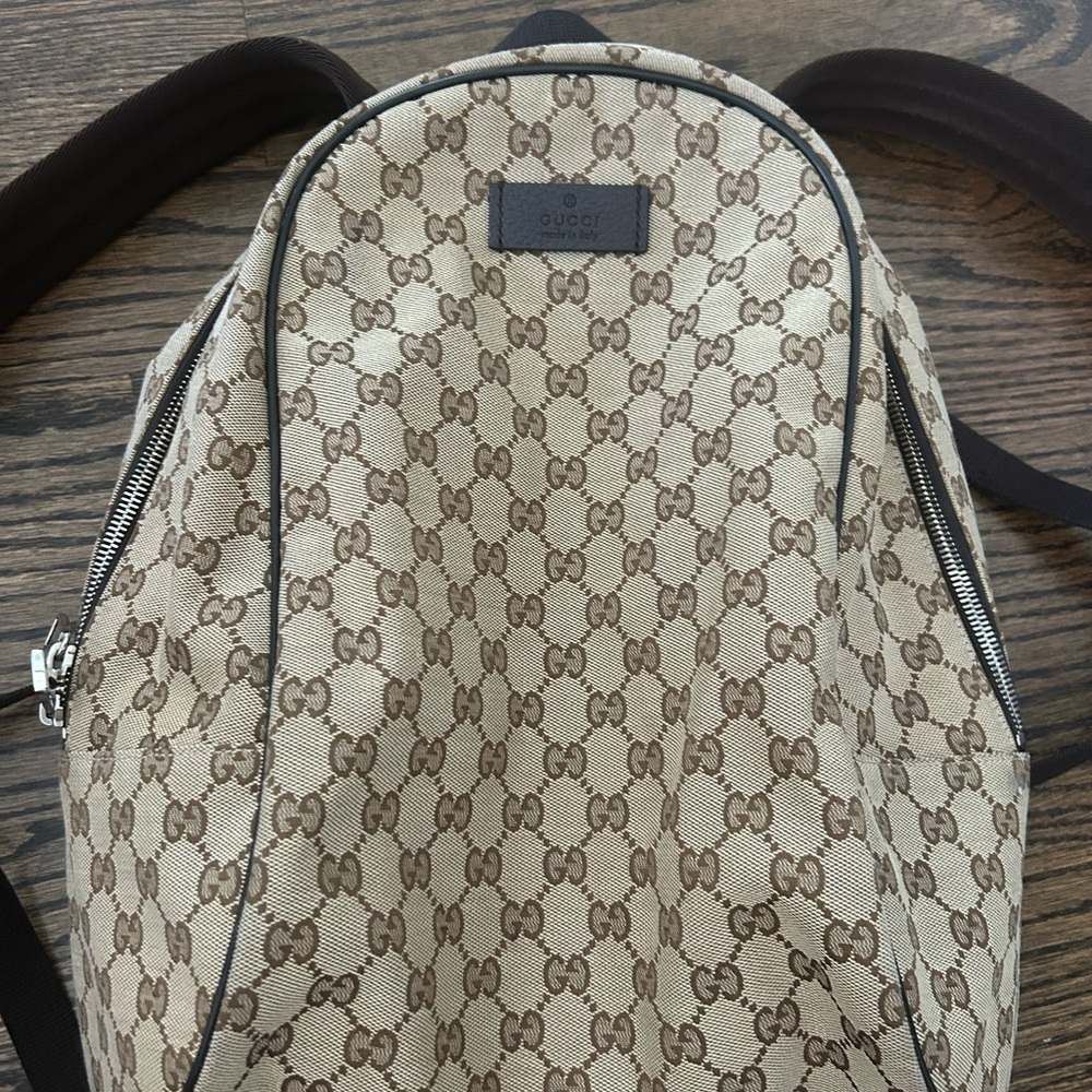 Authentic Gucci Cream and Brown GG Supreme Backpack